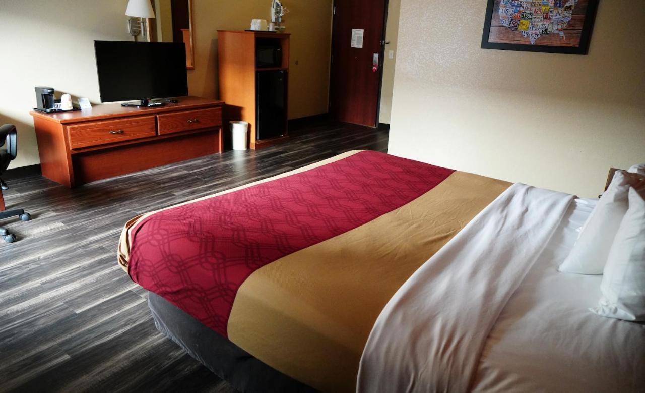 Econo Lodge Inn&Suites Kearney Exterior foto
